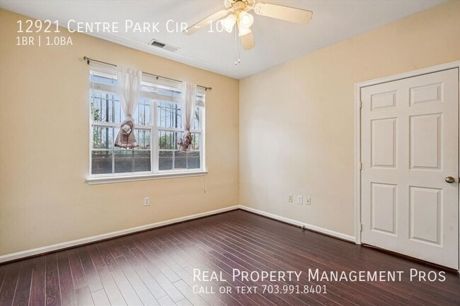 Building Photo - 12921 Centre Park Cir