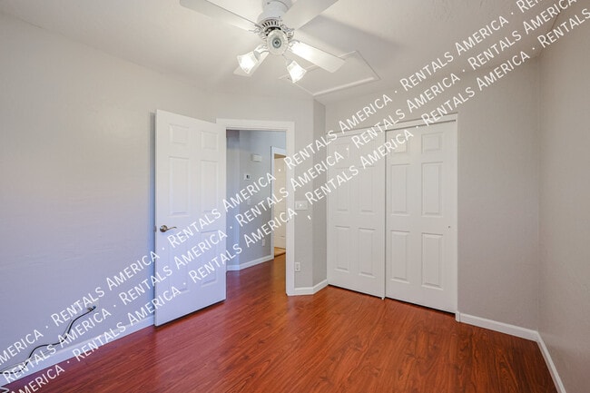 Building Photo - 3440 E Southern Ave