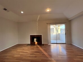 Building Photo - 11507 Meadow Ln