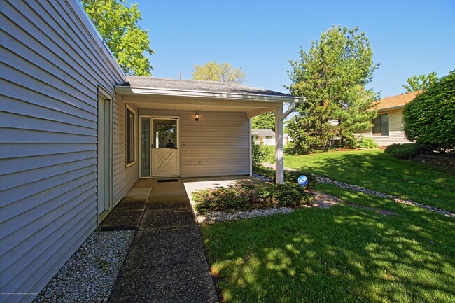 Building Photo - 137B Cistus Plaza