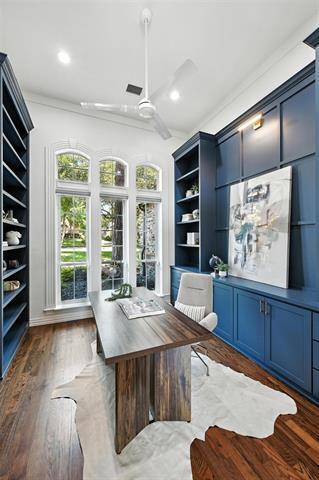 Building Photo - 350 Silverwood Cir