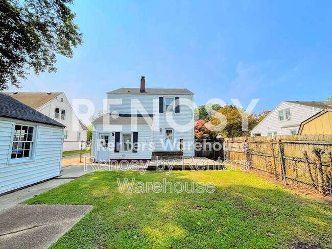 Building Photo - 1084 Norview Ave