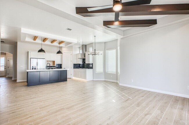 Building Photo - Beautiful East side House 4 bed-2.5 baths, part of The  Club that includes Swimming Pool, Gym, Te...