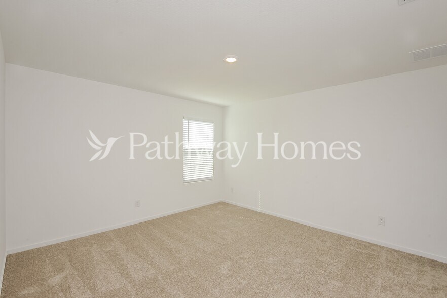 Building Photo - 10004 Isla Ln
