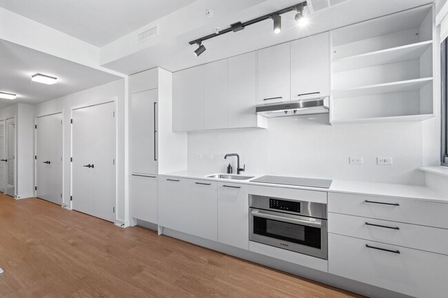 Primary Photo - 1625 Eckington Pl NE