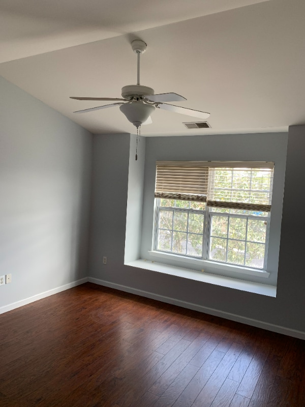 Building Photo - 138 Sonata Cir