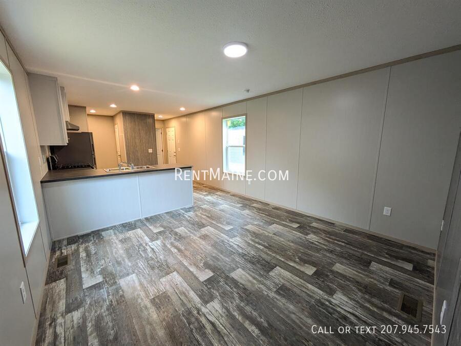 Building Photo - 438 Finson Rd