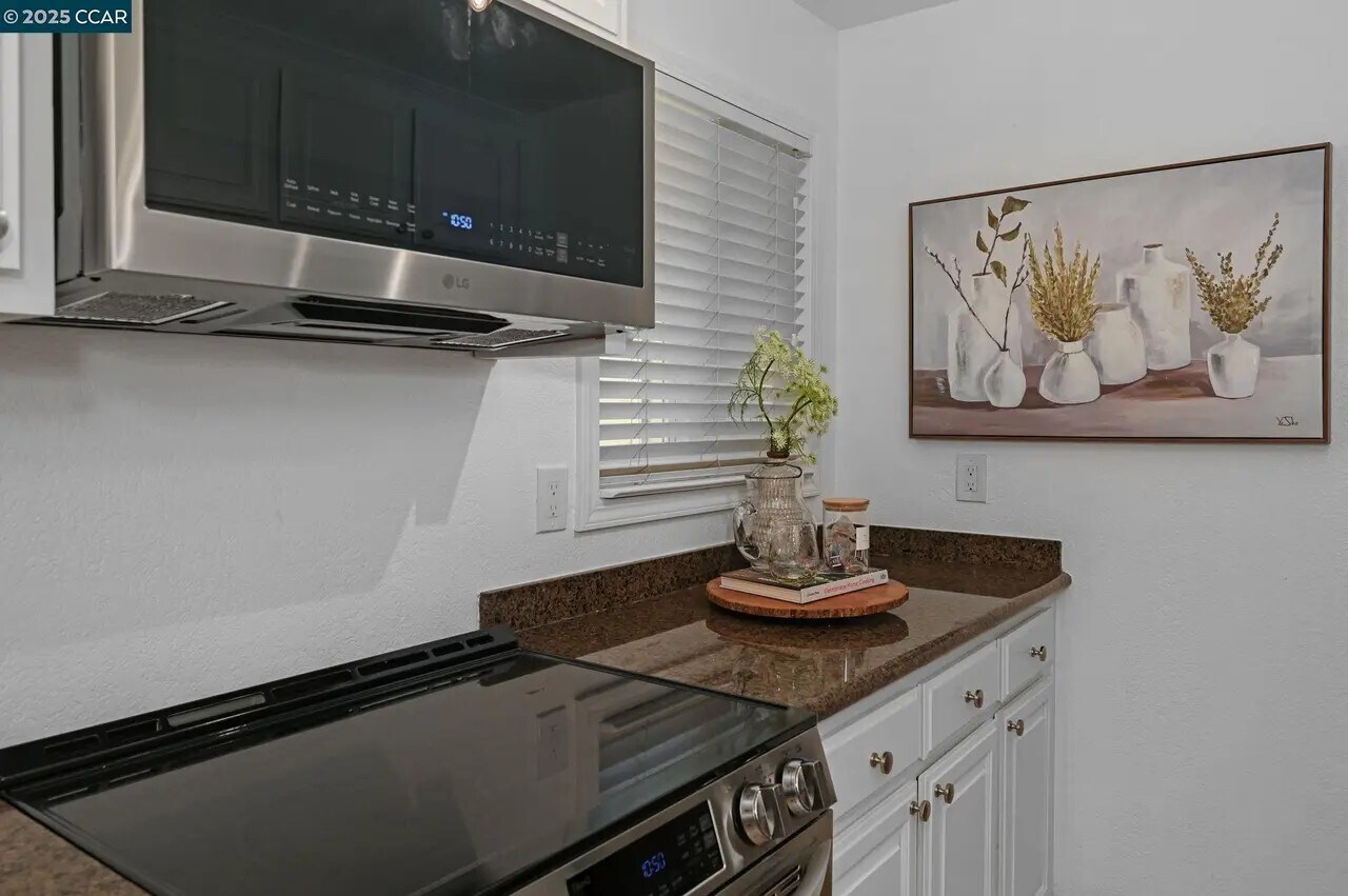 Building Photo - 1505 Kirker Pass Rd