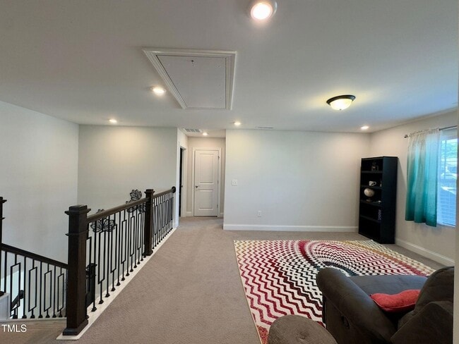 Building Photo - 1205 Cotton Arbor Trce