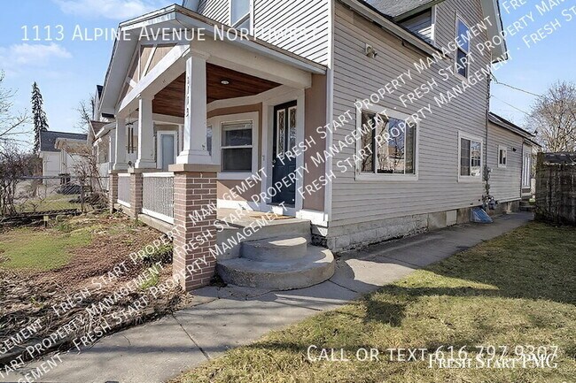 Building Photo - 1113 Alpine Ave NW