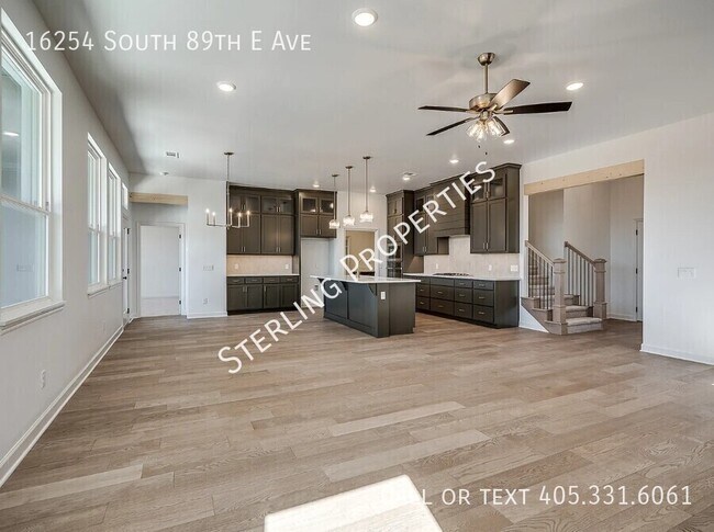 Building Photo - 16254 S 89th E Ave