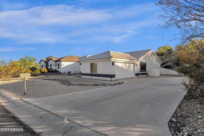 Building Photo - 1805 S Morrison Ln