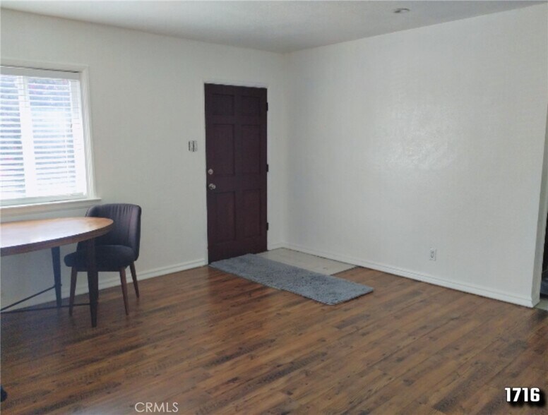 Building Photo - 1716 Marshallfield Ln
