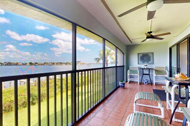 Building Photo - 454 Bouchelle Dr