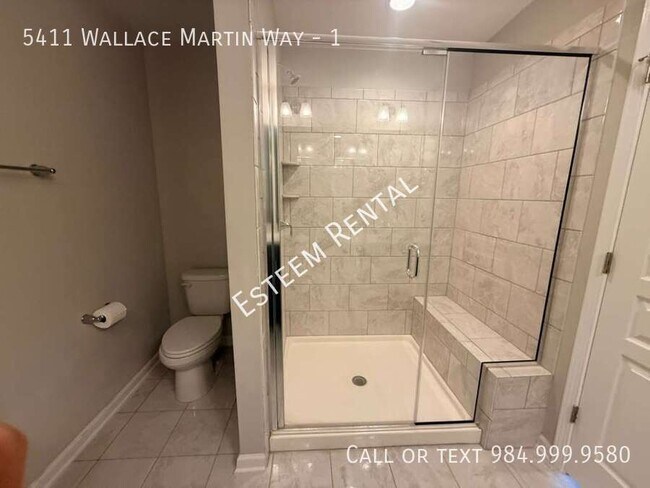 Building Photo - 5411 Wallace Martin Wy