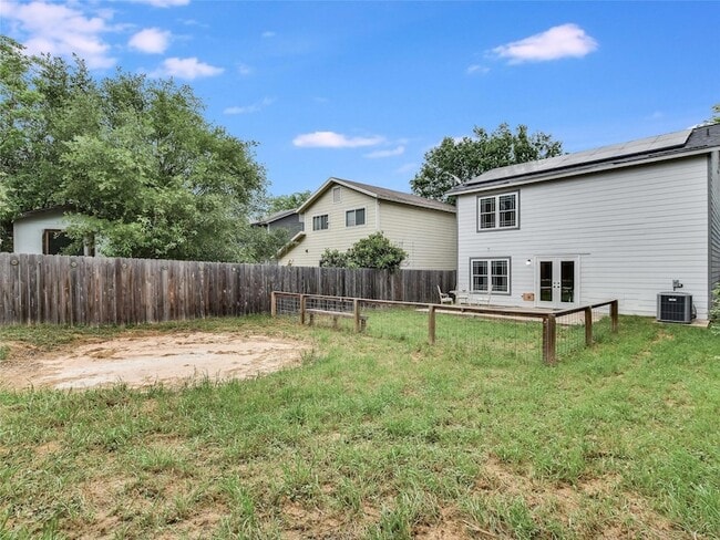 Building Photo - 10416 Garbacz Dr