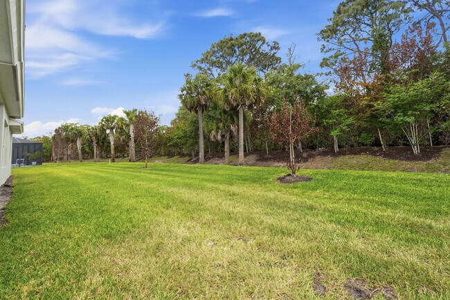 Building Photo - 6391 High Pointe Cir