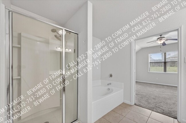 Building Photo - 2126 Redbud Dr