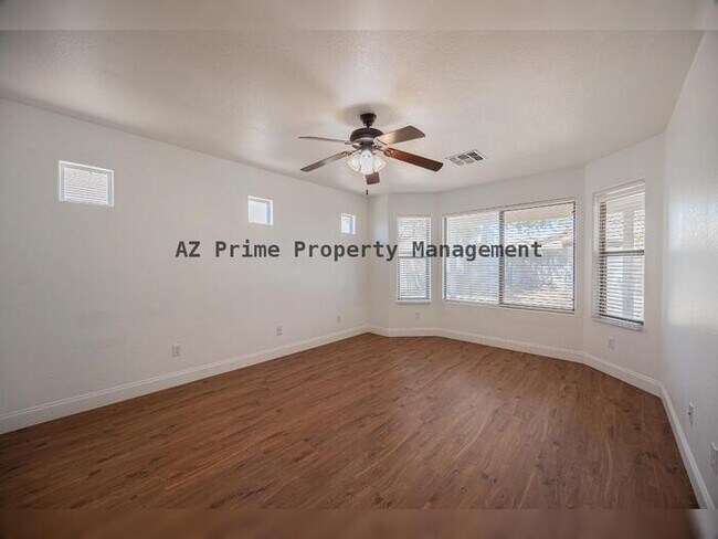 Building Photo - 17432 W Calavar Rd