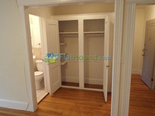 Building Photo - 96 Washington St