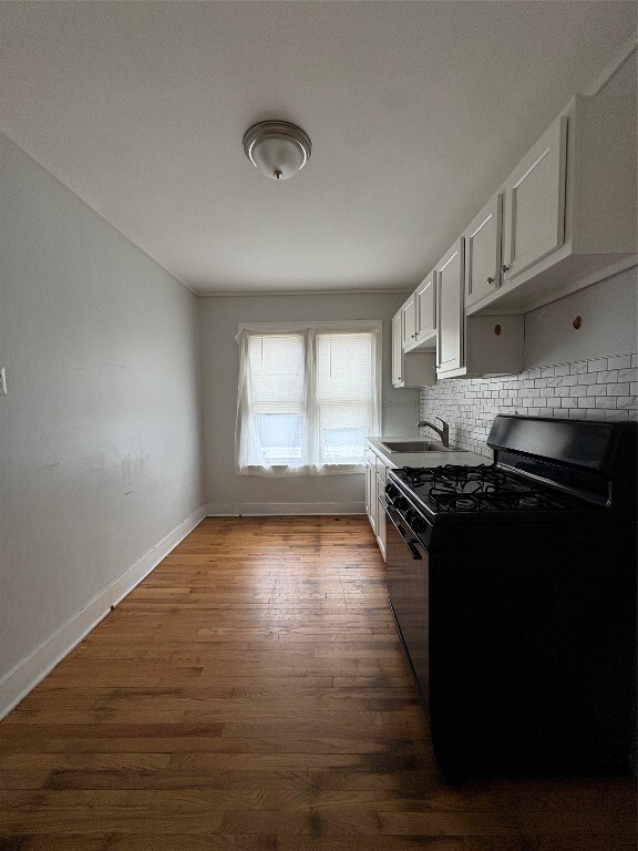 Building Photo - 364 Floral Ave