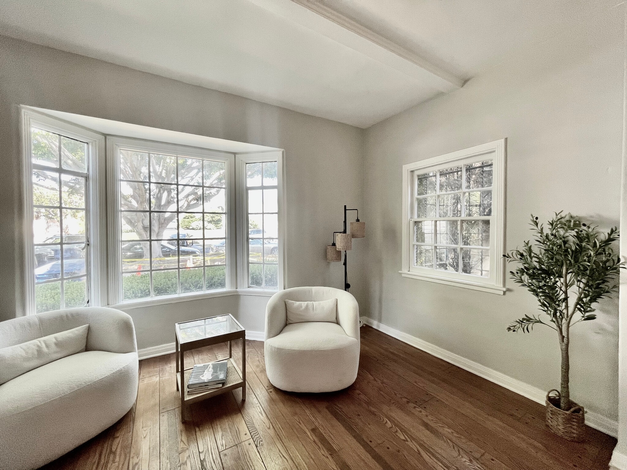 Building Photo - 1436 S Spaulding Ave