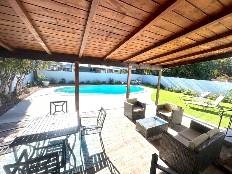 Building Photo - 15732 Covello St