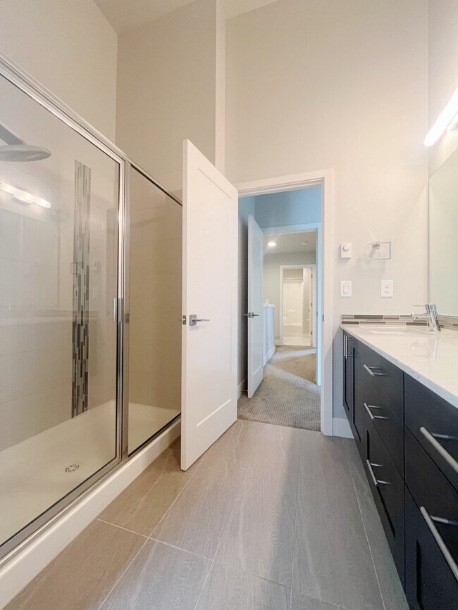 Building Photo - 18236 73rd Ave NE