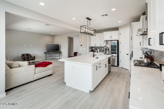 Building Photo - 5127 N 183rd Dr