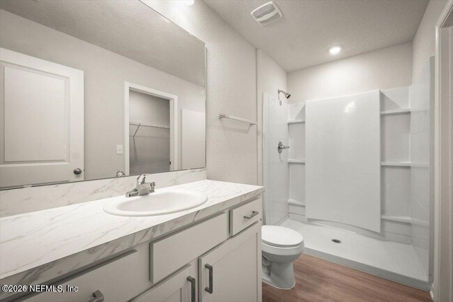 Building Photo - 846 Hartshill Pl