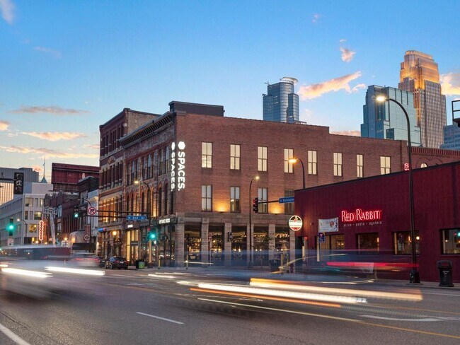 Building Photo - 700 N Washington Ave