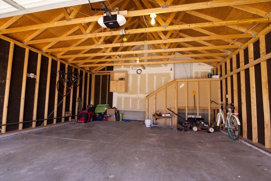 Garage: looking into home - 903 Terry St