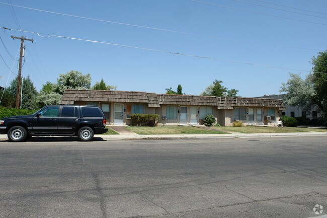 Building Photo - Kootenai Apartments