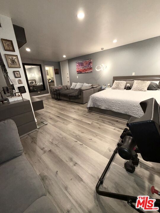 Building Photo - 843 4th St