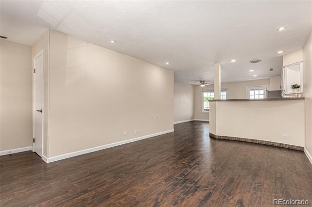 Building Photo - 2301 E Fremont Ave