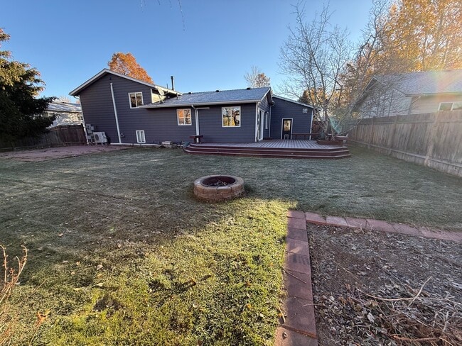 Building Photo - 503 N Yellowstone Ave