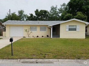 Building Photo - Block Remodeled Seminole Home