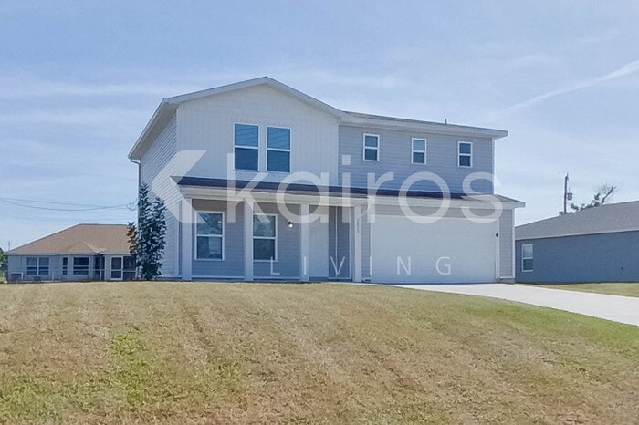 Building Photo - 2825 NW 3rd Pl