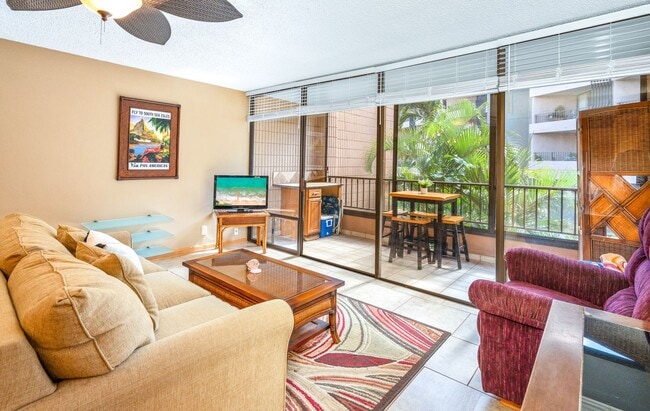 Building Photo - Furnished, One Bedroom/One Bathroom, Ocean...