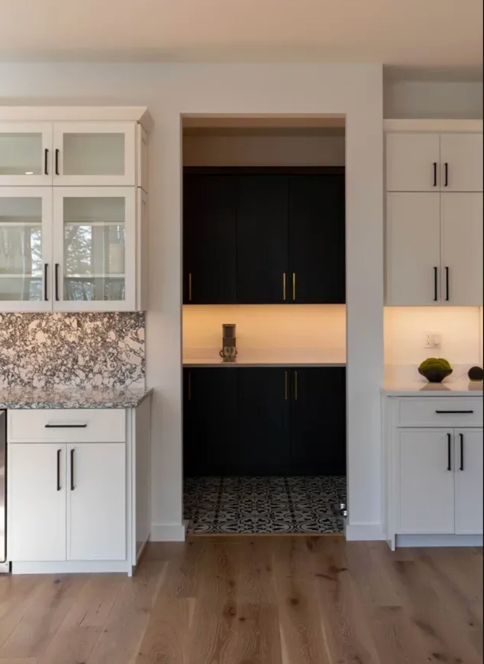 Building Photo - 171 High Winds Dr