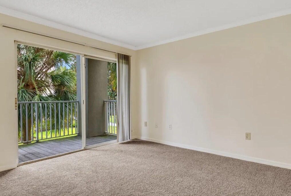 Building Photo - 4280 Summer Landing Dr