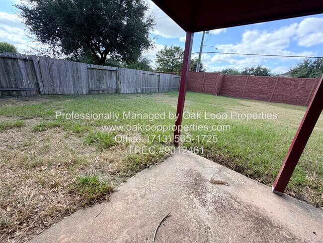 Building Photo - 1927 Oakwell Ln