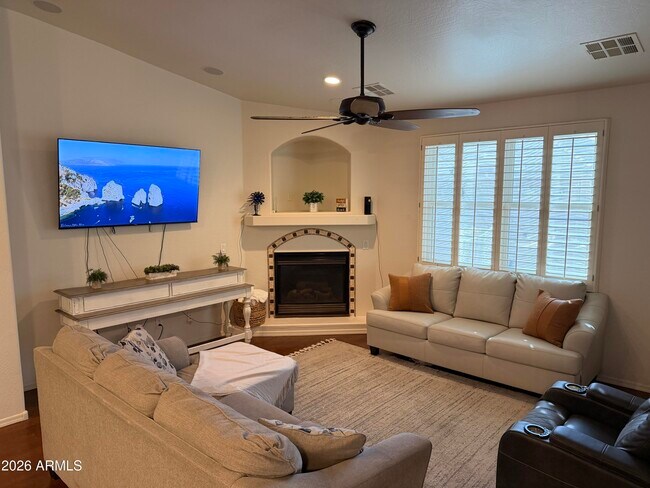 Building Photo - 17239 W Ironwood St