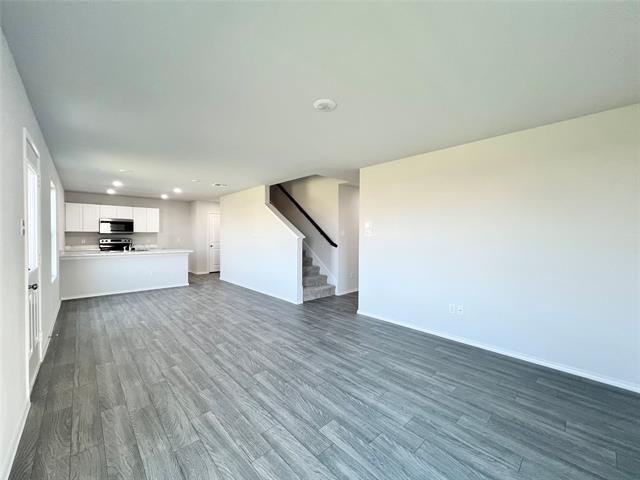 Building Photo - 825 Eagles Nest Dr