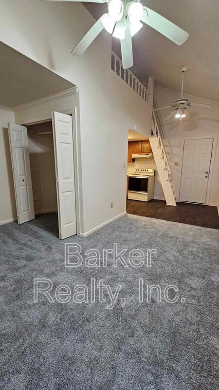 Building Photo - 3812 Marcom St