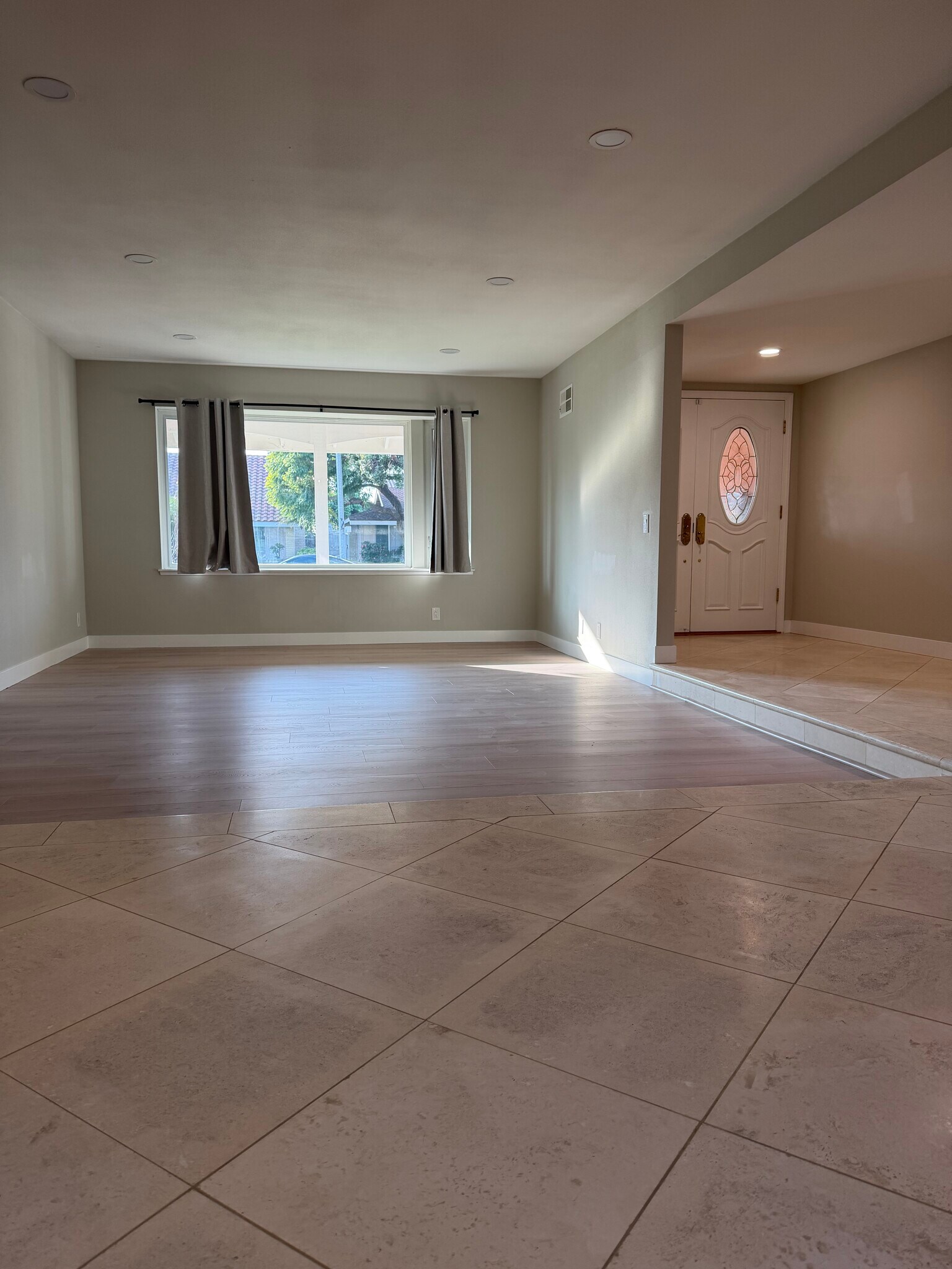 Building Photo - 15782 Butterfield St