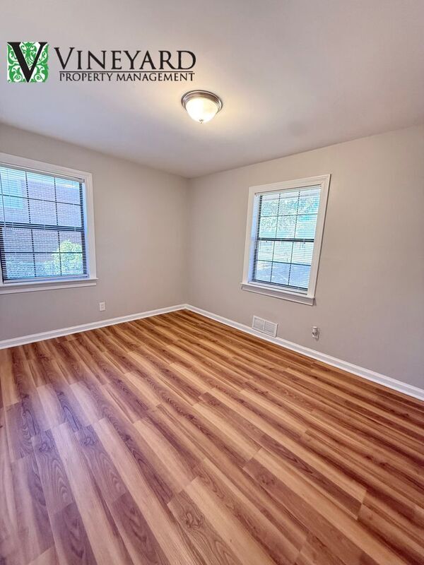 Building Photo - 50 Peachtree Cir SE