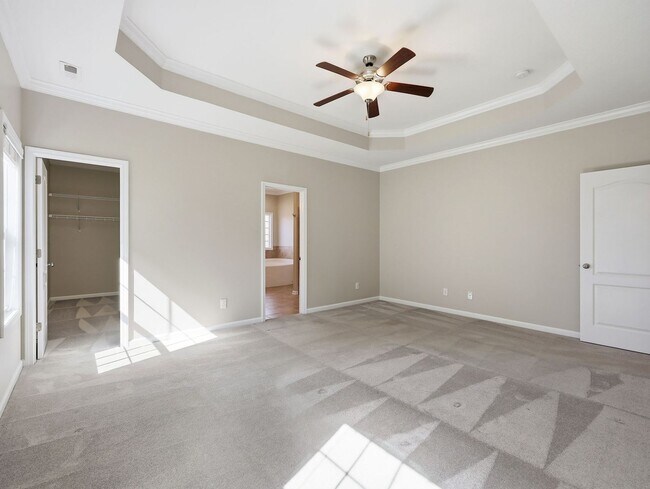 Building Photo - Welcome to Carolina Plantations!