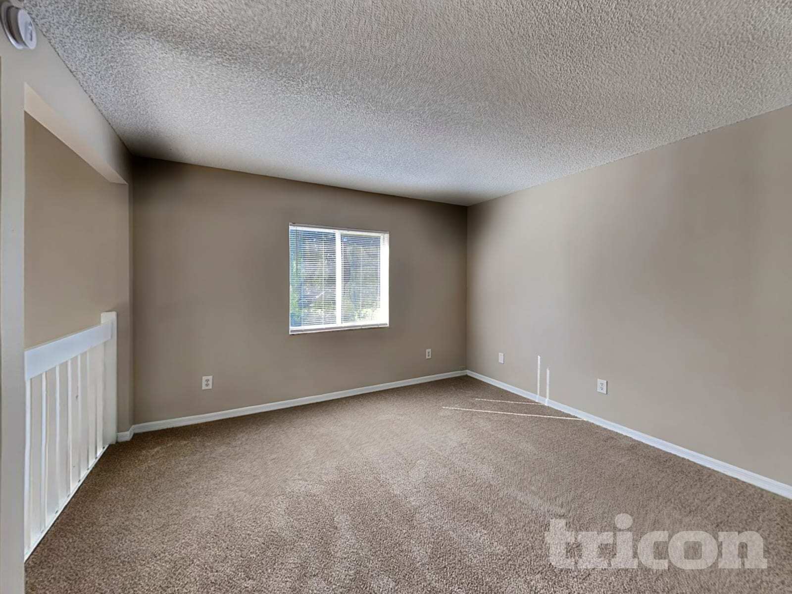 Building Photo - 1330 Gangplank Dr