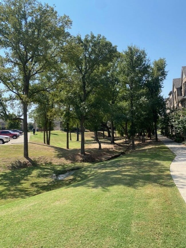 Building Photo - Your Dream 3-Story Home Awaits with $500 O...